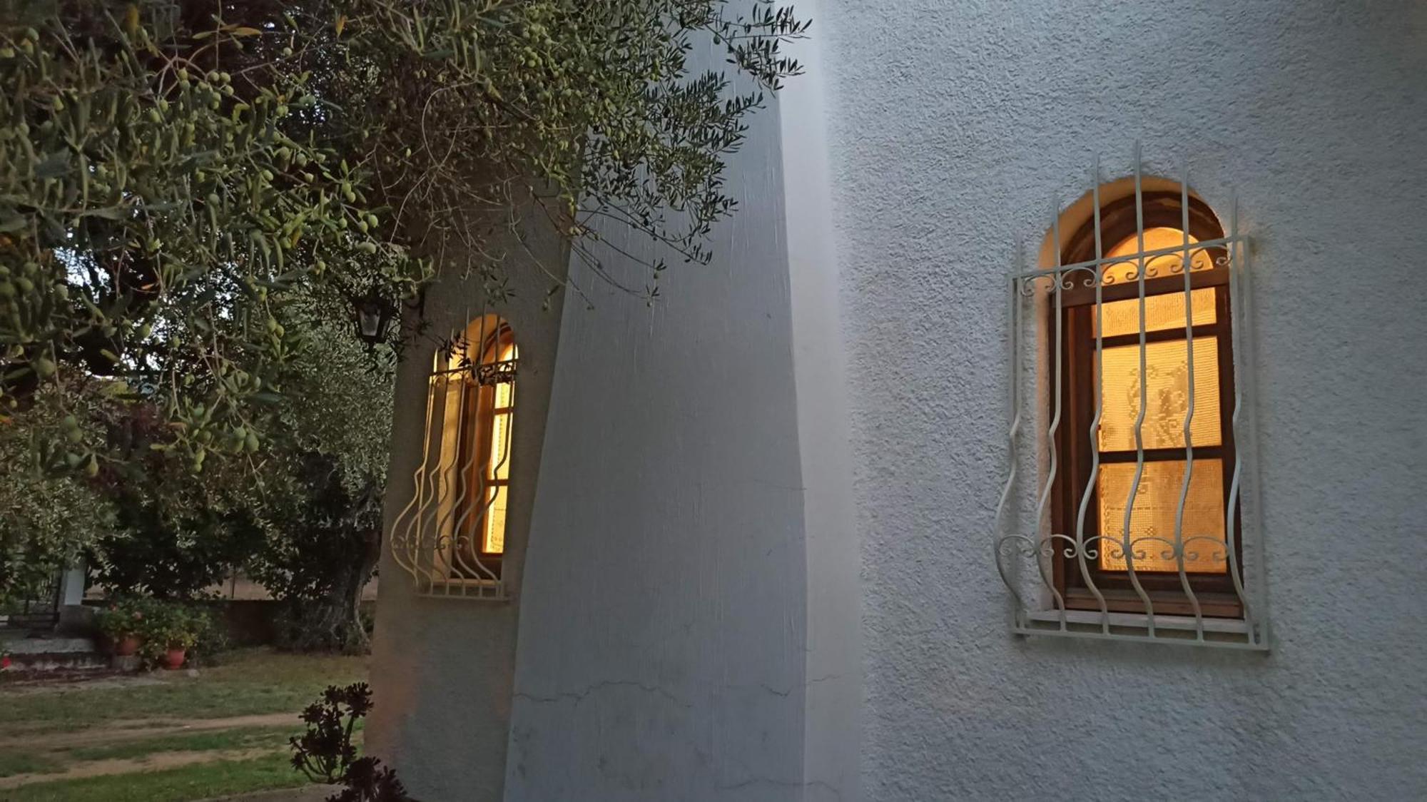 Nafpaktos Cottage By The Sea For Travelers And Dreamers! Exterior photo
